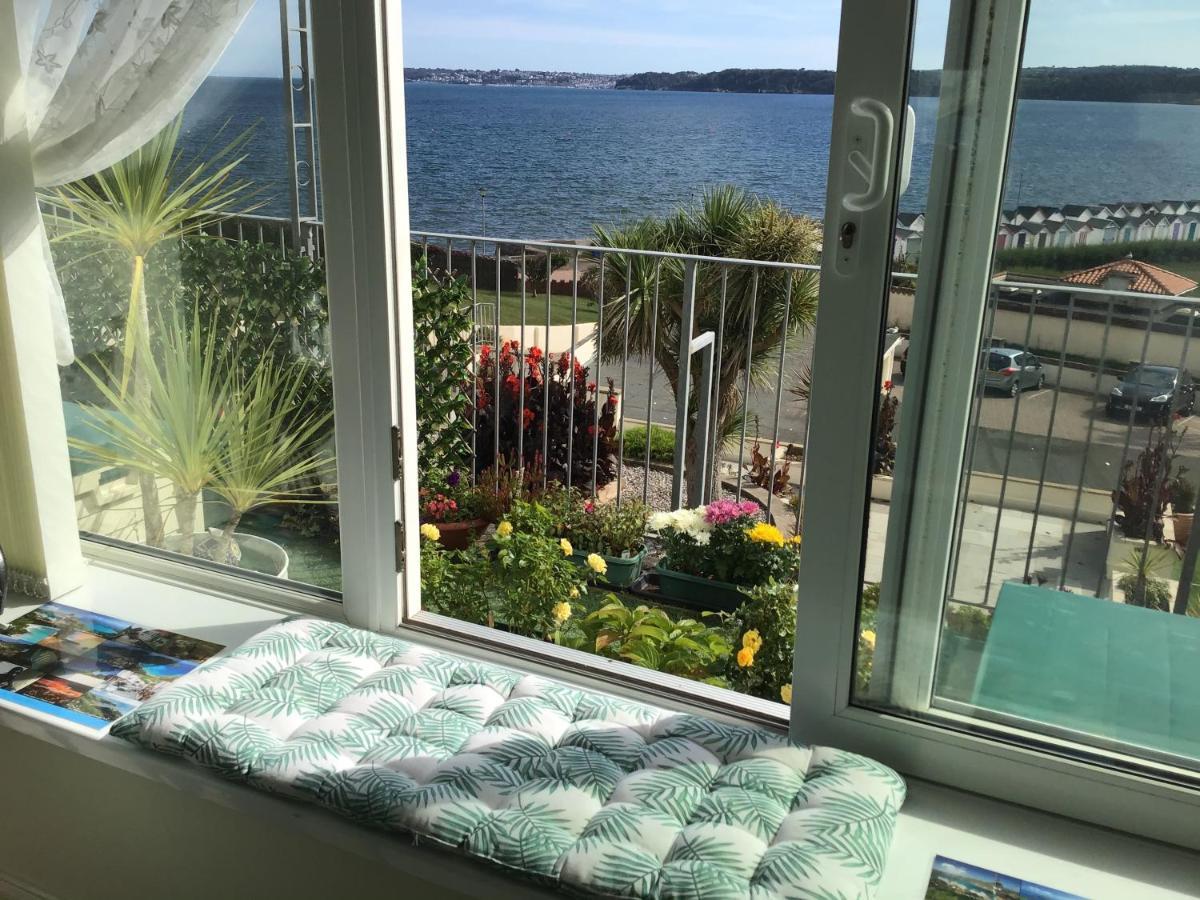 Vista With A Sea View *